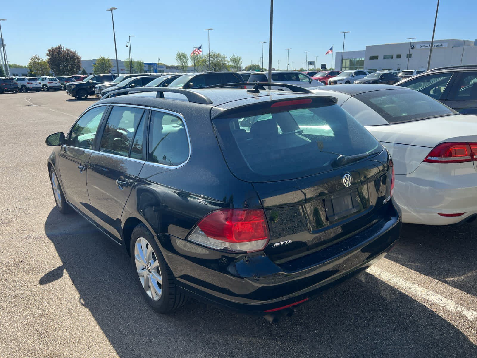 Used 2013 Volkswagen Jetta SE FWD image 4