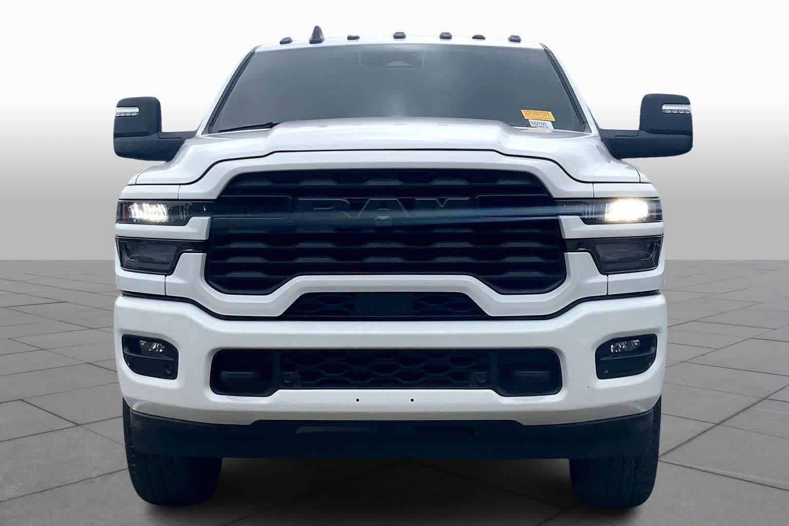 Used 2025 RAM 2500 Big Horn AWD/4WD image 6