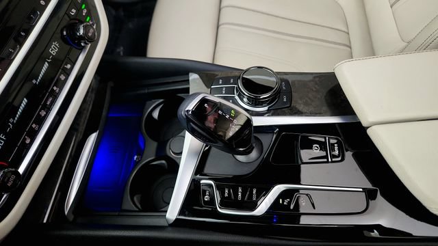 Used 2021 BMW 540i w/ Executive Package RWD image 65