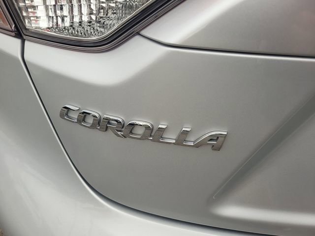 Used 2023 Toyota Corolla LE image 10