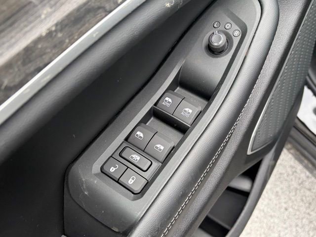 New 2026 Jeep Grand Cherokee Limited w/ Limited Altitude Package AWD/4WD image 12