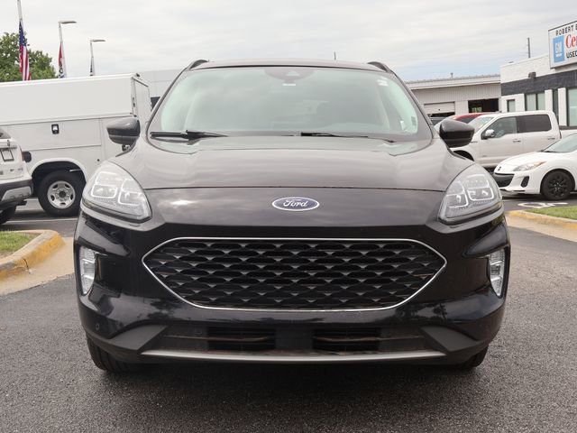 Used 2022 Ford Escape Titanium w/ Class II Trailer Tow Package AWD/4WD image 2