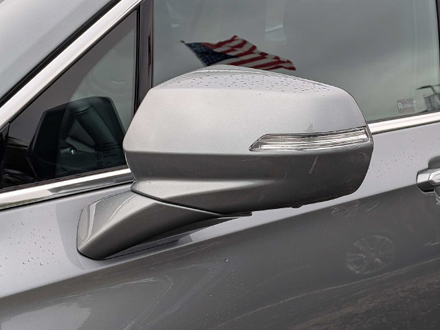 Certified 2024 Cadillac XT6 Premium Luxury w/ Technology Package FWD image 10