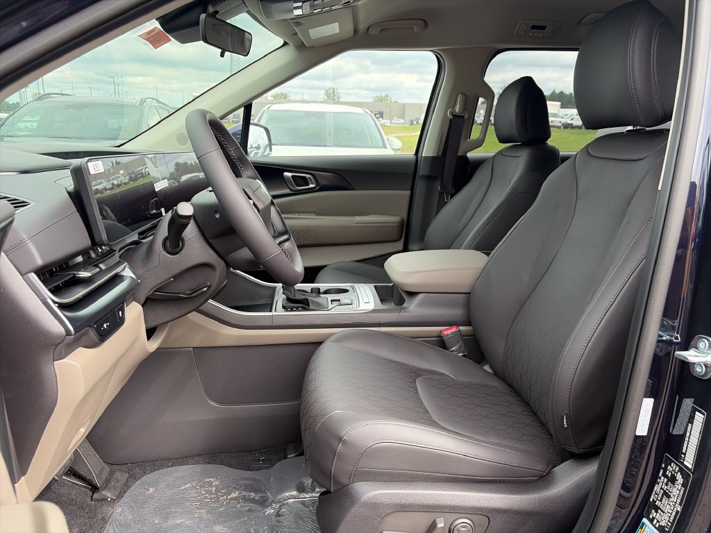 New 2027 Kia Carnival FWD image 14