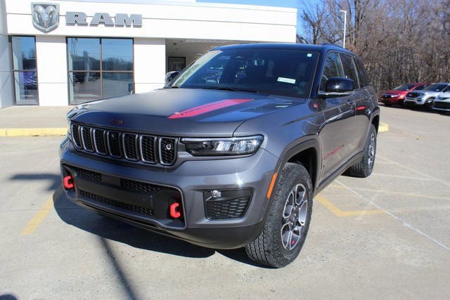 Used 2022 Jeep Grand Cherokee Trailhawk w/ ADV Protech Group II