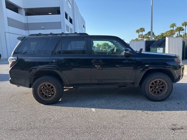 Used 2019 Toyota 4Runner SR5 Premium AWD/4WD image 2