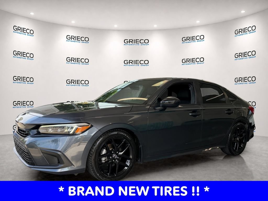 Used 2024 Honda Civic Sport image 3