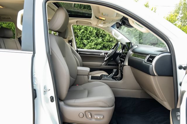 Used 2022 Lexus GX 460 Premium AWD/4WD image 42