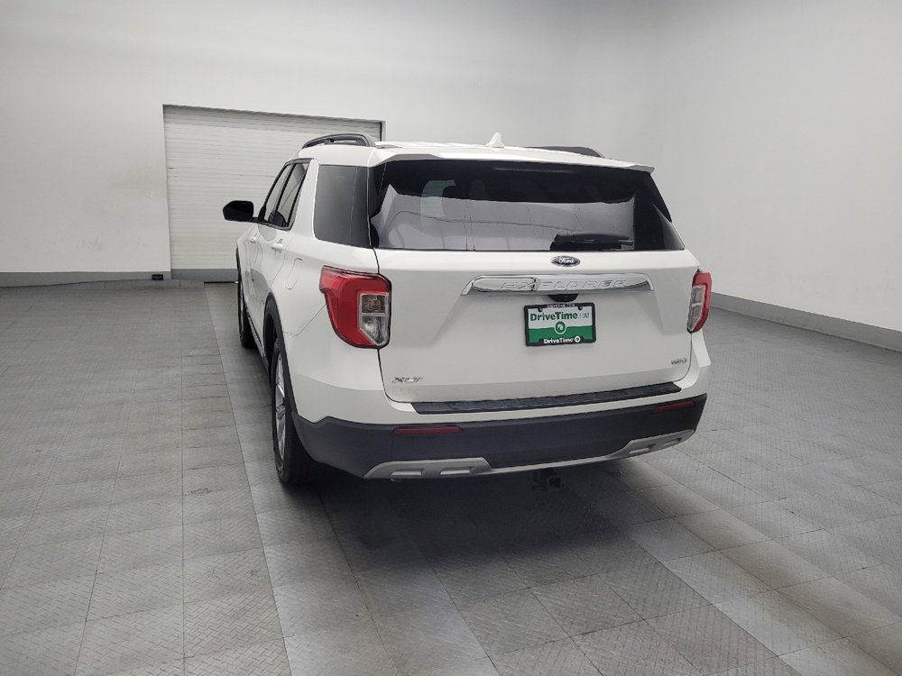 Used 2020 Ford Explorer XLT w/ Equipment Group 202A image 5