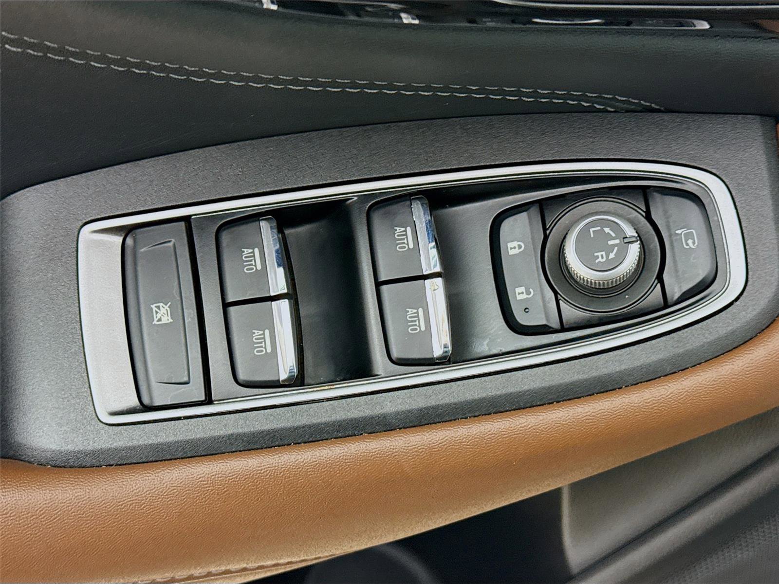 Used 2021 Subaru Outback Touring w/ Tech Package 3 image 22