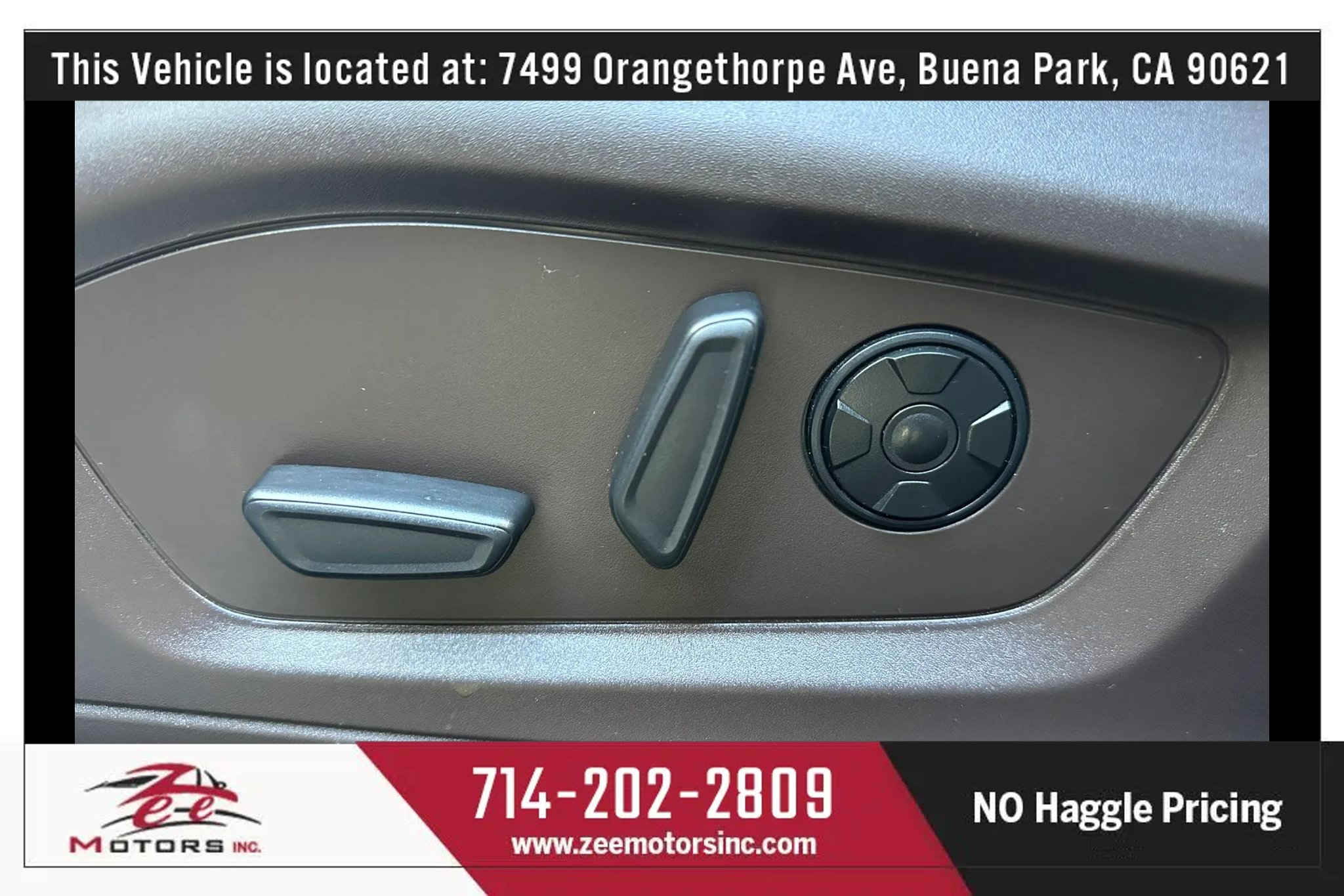 Used 2021 Ford Explorer King Ranch w/ Premium Technology Package image 49