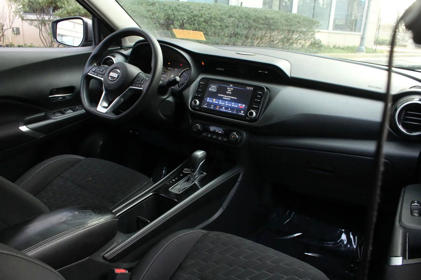 Used 2021 Nissan Kicks SV image 26