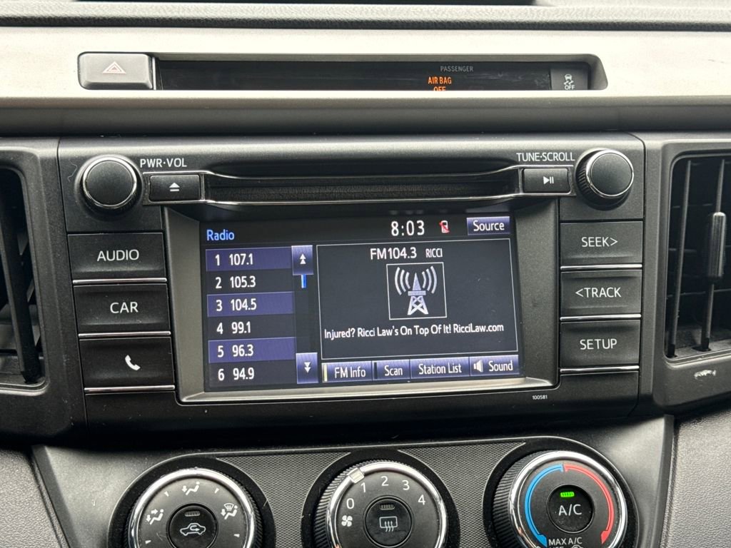 Used 2016 Toyota RAV4 LE image 17