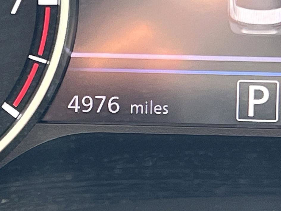 Certified 2025 Nissan Sentra SR w/ SR Premium Package image 20