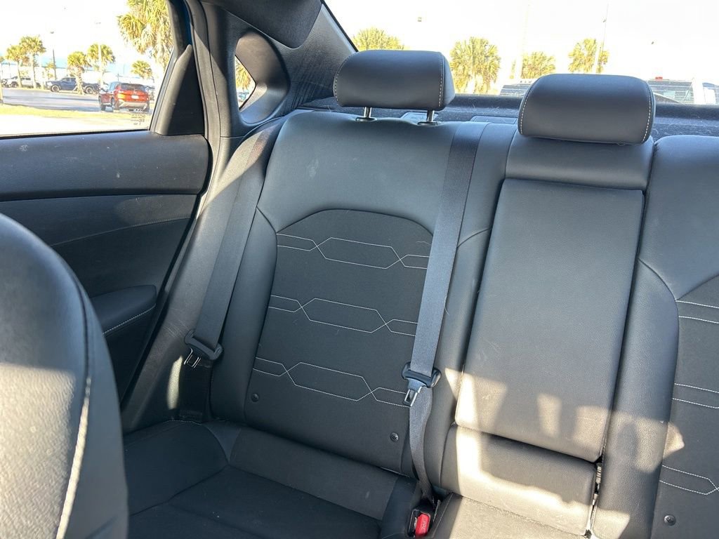 Used 2023 Kia Forte GT-Line image 13