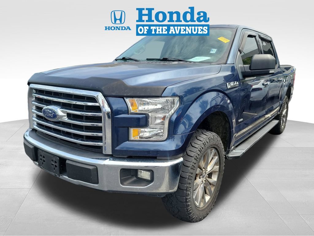 Used 2017 Ford F150 XLT w/ Equipment Group 302A Luxury AWD/4WD image 3