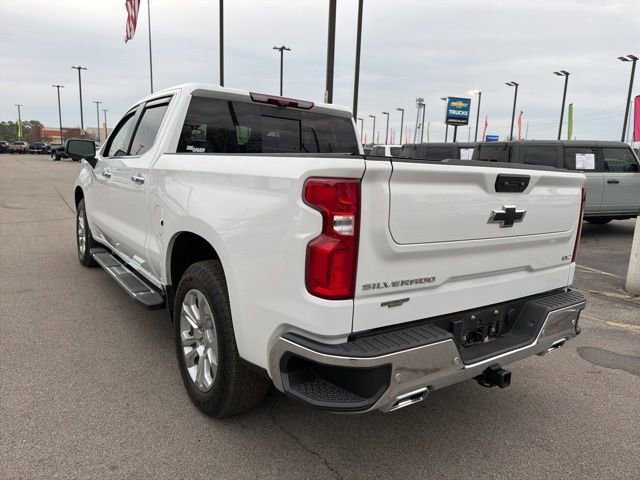Used 2025 Chevrolet Silverado 1500 LTZ w/ LTZ Premium Package image 5