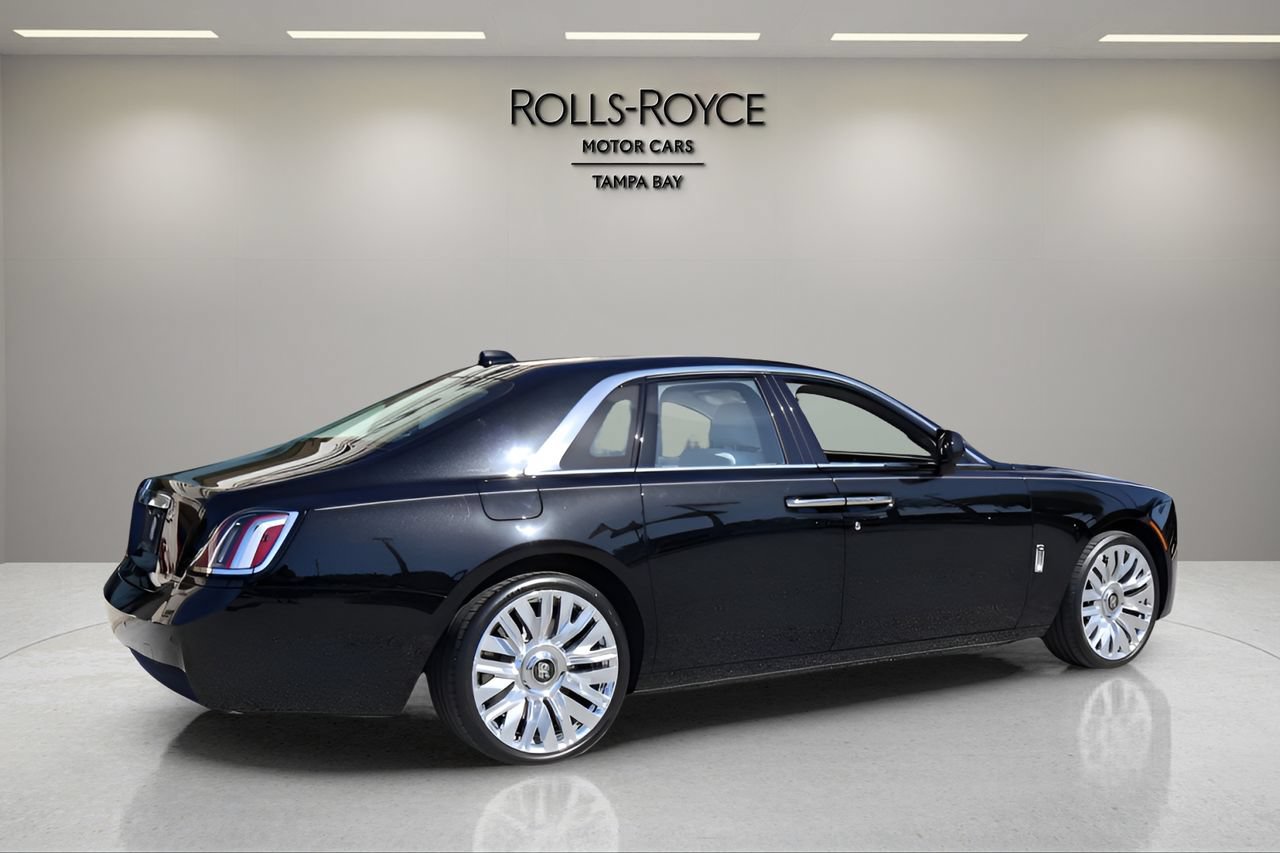 New 2026 Rolls-Royce Ghost AWD/4WD image 2
