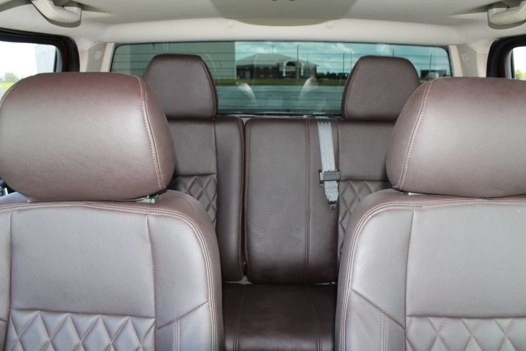 Used 2010 HUMMER H3T w/ Appearance Package AWD/4WD image 10