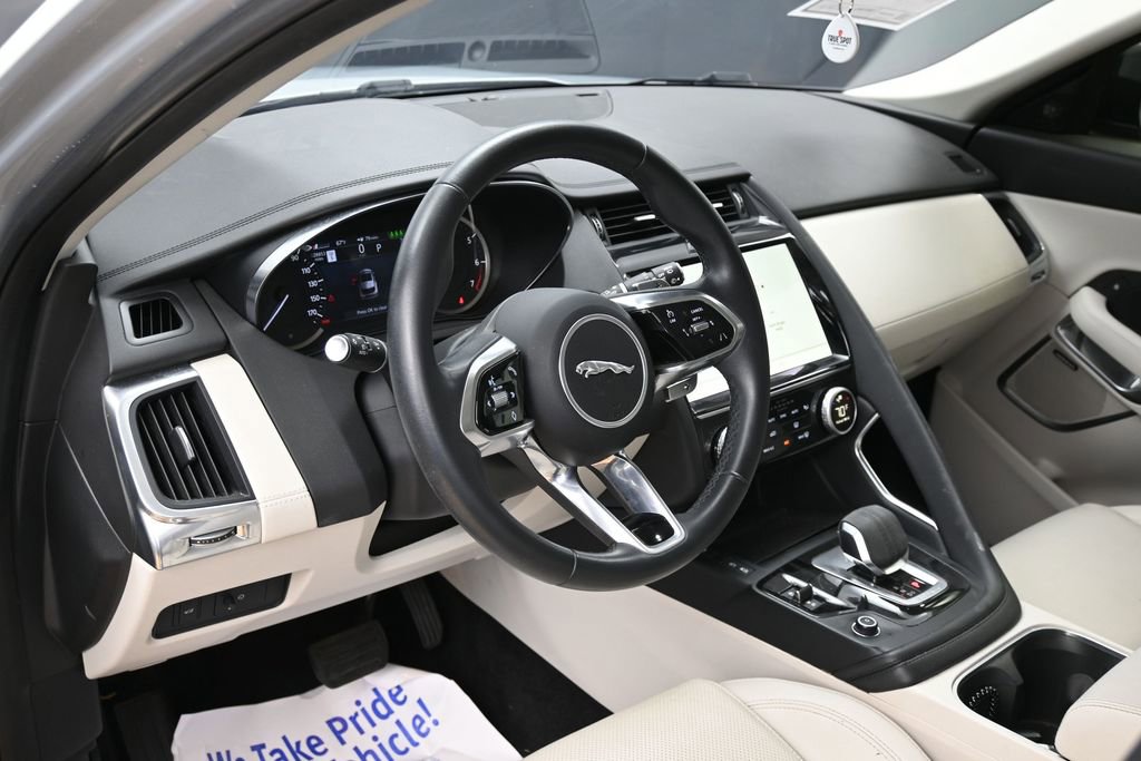 Used 2023 Jaguar E-PACE SE AWD/4WD image 16