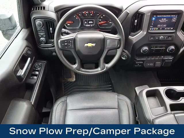 Used 2024 Chevrolet Silverado 2500 Custom w/ Custom Convenience Package AWD/4WD image 3