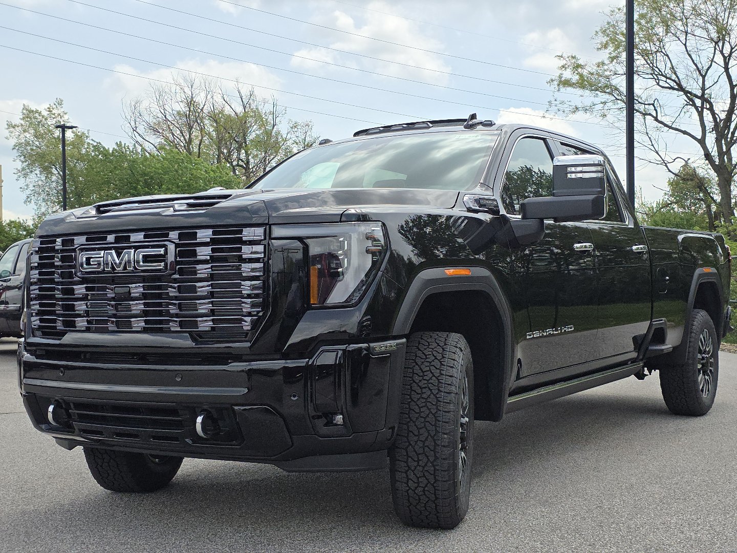 New 2026 GMC Sierra 3500 Denali Ultimate AWD/4WD image 14