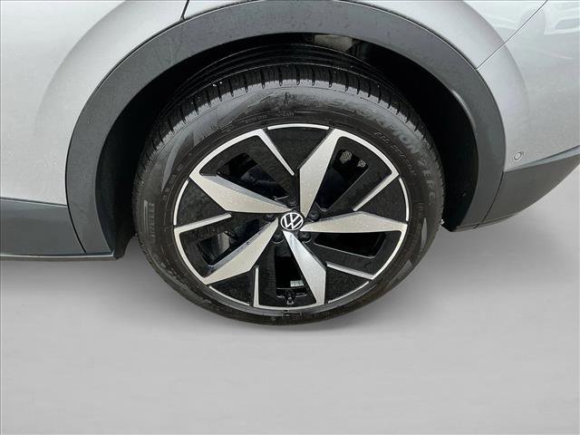 Used 2023 Volkswagen ID.4 Pro S image 9