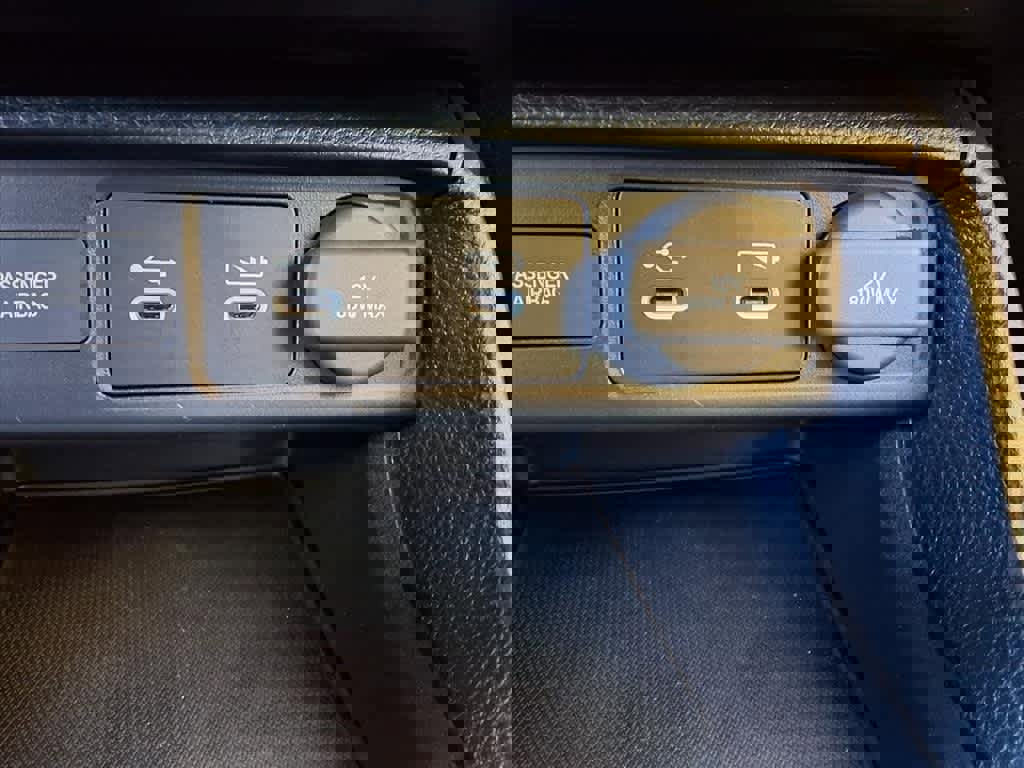 Used 2025 Honda Civic Sport image 23