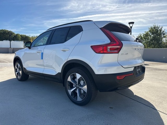 New 2026 Volvo XC40 B5 Plus w/ Protection Package Premier image 5