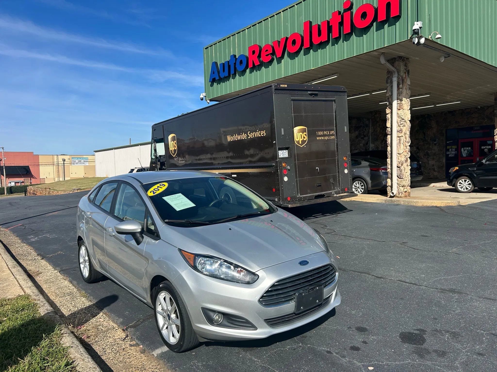 Used 2019 Ford Fiesta SE w/ Equipment Group 201A image 1