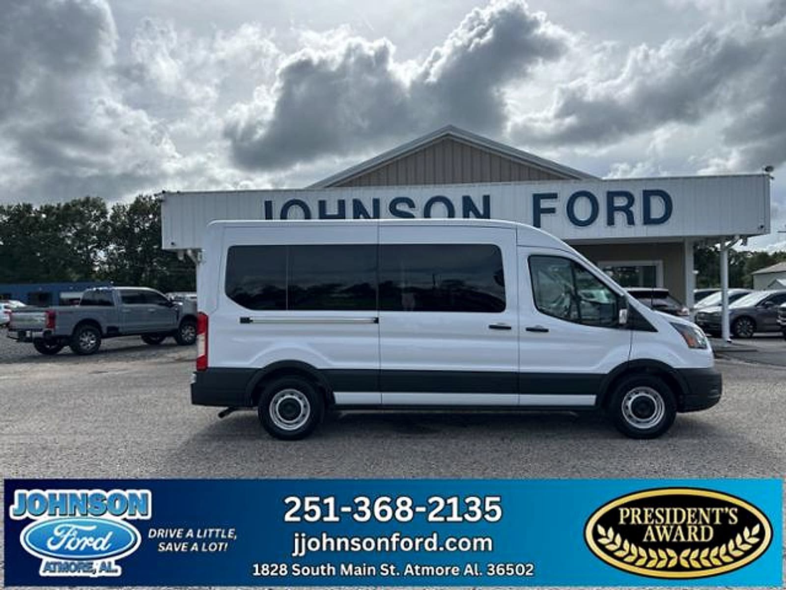 New 2025 Ford Transit 350 XL image 1