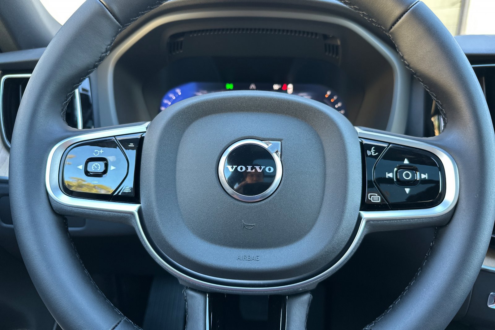 New 2026 Volvo XC60 B5 Core image 21