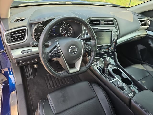 Used 2020 Nissan Maxima 3.5 SV w/ Floor Mat Group FWD image 16