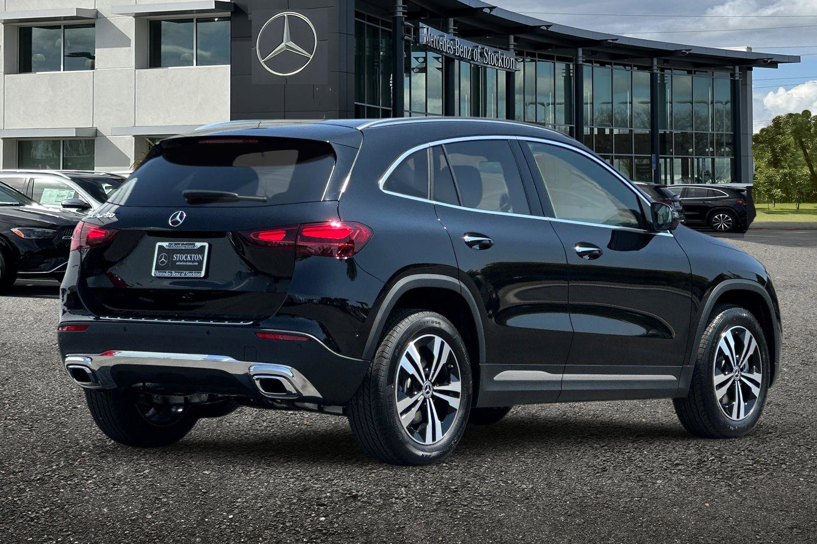 New 2025 Mercedes-Benz GLA 250 image 4