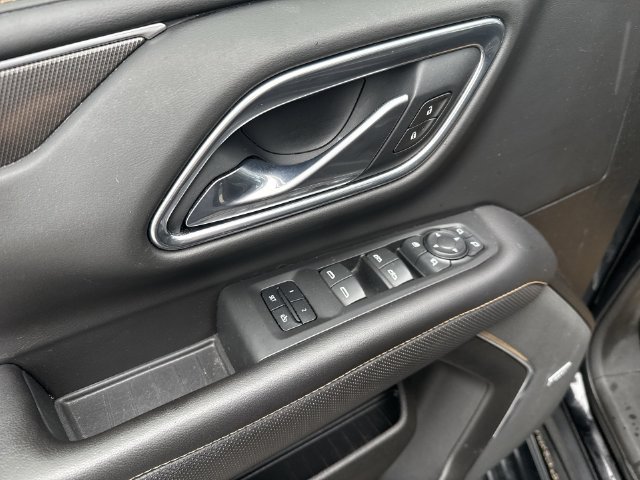 Certified 2021 GMC Yukon AT4 w/ AT4 Premium Plus Package AWD/4WD image 24