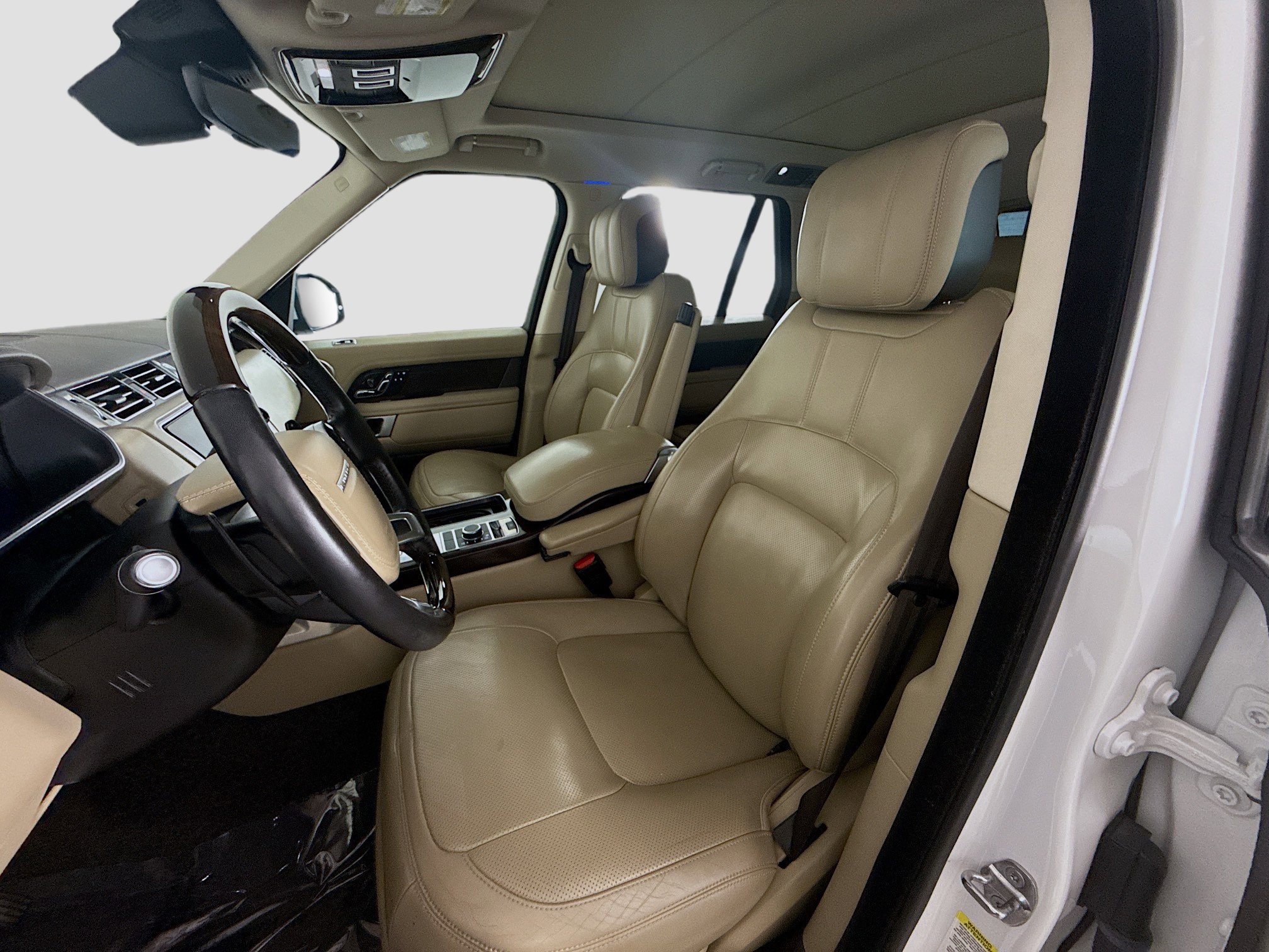 Used 2019 Land Rover Range Rover HSE image 22