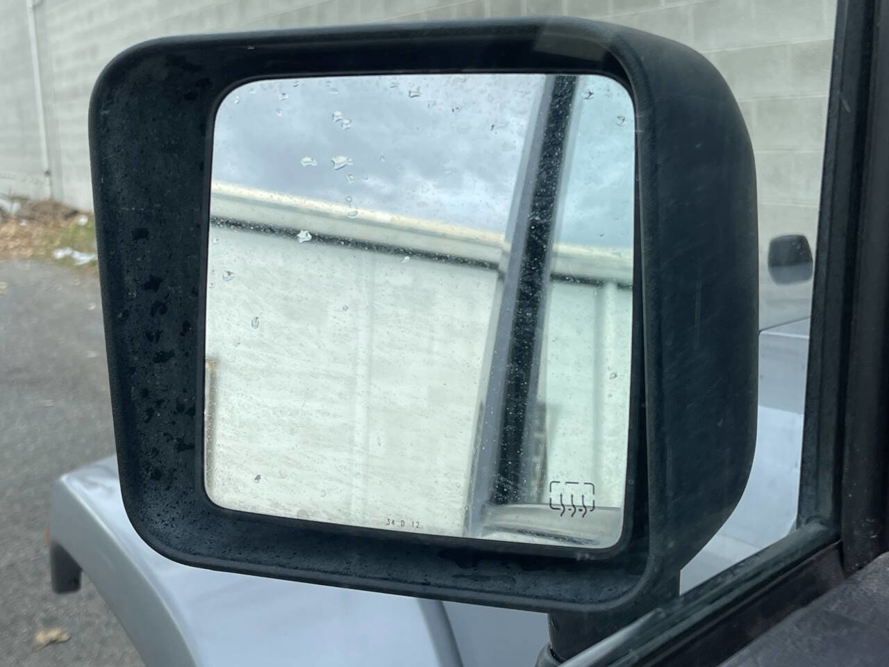 Used 2013 Jeep Wrangler Unlimited Sahara w/ Connectivity Group image 7