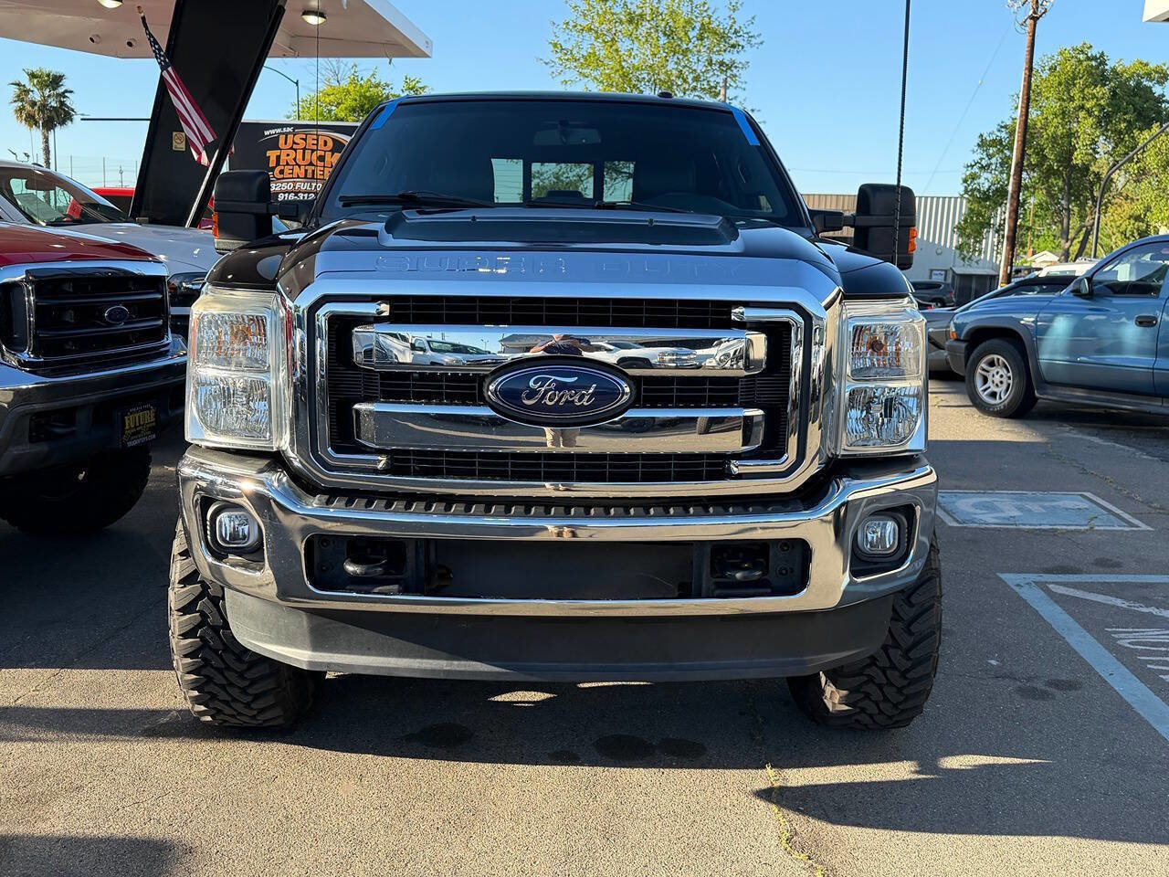 Used 2016 Ford F250 Lariat w/ Lariat Ultimate Package image 4