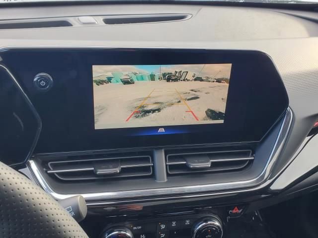 New 2026 Chevrolet Trax RS w/ Sunroof Package image 25