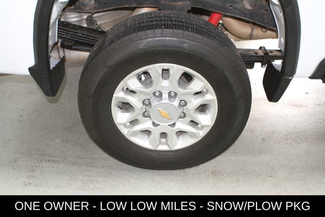 Used 2023 Chevrolet Silverado 2500 LT image 5