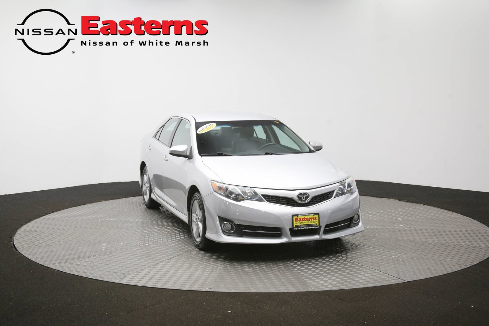 Used 2014 Toyota Camry SE FWD image 50