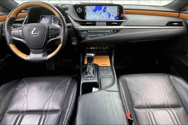 Used 2020 Lexus ES 350 350 Luxury image 15