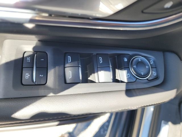 Used 2024 Chevrolet Suburban Premier w/ Premium Package image 26