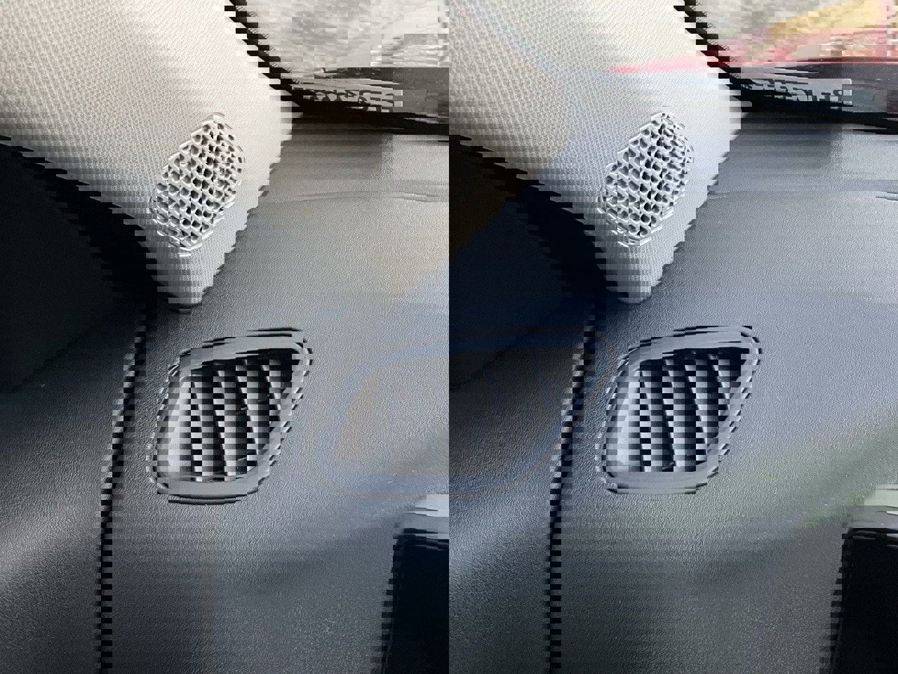 Used 2025 Kia K4 LXS image 26