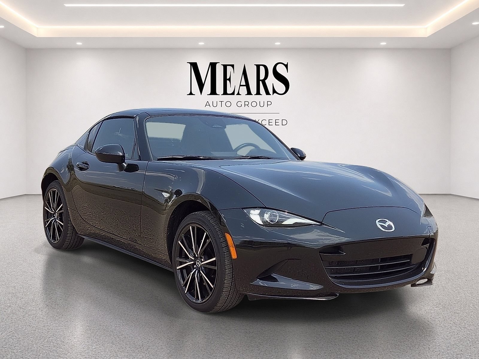 Used 2025 MAZDA MX-5 Miata RF Grand Touring RWD image 8