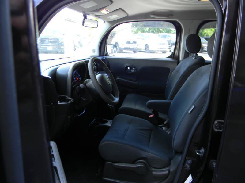 Used 2009 Nissan Cube 1.8 S w/ Interior Designer Pkg FWD image 12