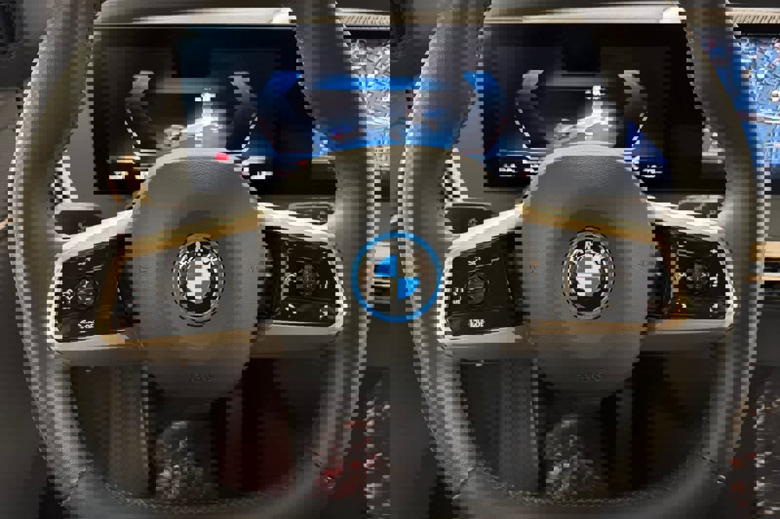 Used 2023 BMW iX xDrive50 w/ Premium Package image 24