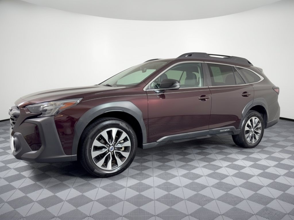Used 2023 Subaru Outback Limited XT AWD/4WD image 2