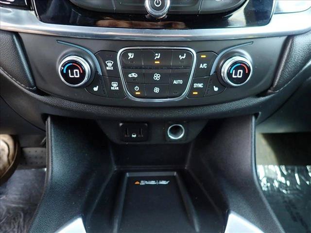 Used 2023 Chevrolet Traverse LT AWD/4WD image 20