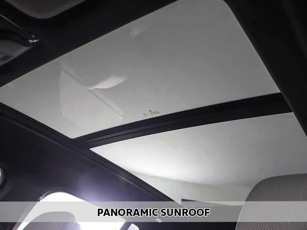 Used 2024 BMW X5 xDrive40i w/ M Sport Package image 4